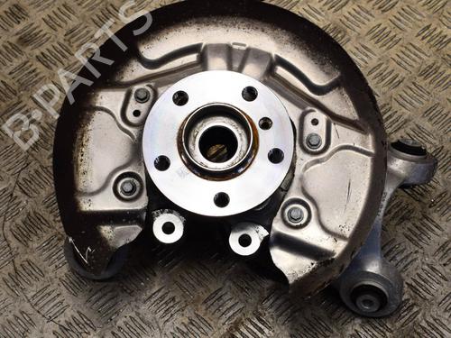 Used Right rear steering knuckle BMW i3 (I01) s Electric (102 hp) 27754577
