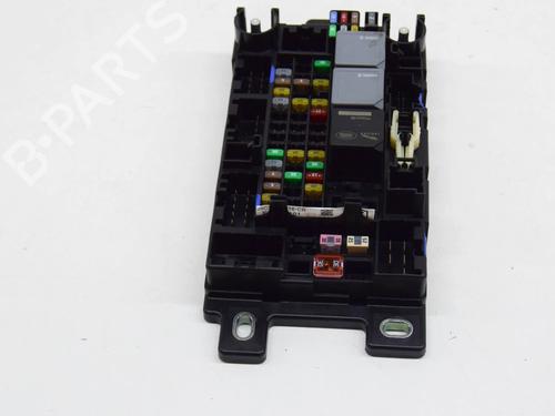 Fuse box JAGUAR E-PACE (X540) 2.0 D180 AWD | BP8837363E1