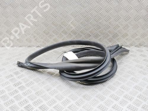 Gummiliste TESLA MODEL 3 (5YJ3) EV | BP38466978C142 - Image 6