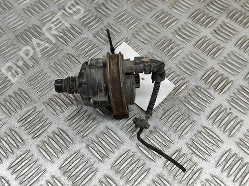 Used Auxiliary water pump Auxiliary water pump BMW X2 (F39) sDrive 18 i (140 hp) 28556321 28556321