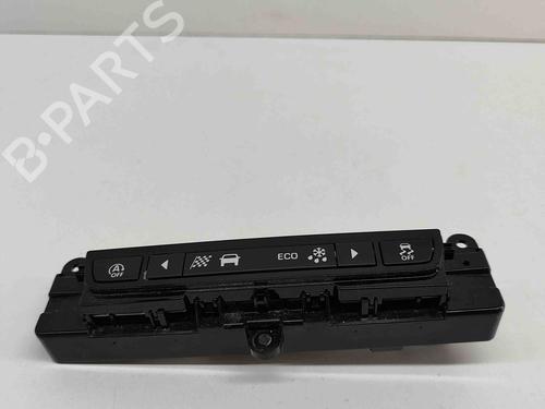 Used Switch JAGUAR F-PACE (X761) 2.0 SD4 AWD (241 hp) 16872666