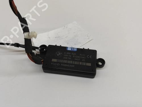 Used Electronic module BMW 6 (E63) 635 d (286 hp) 23249782