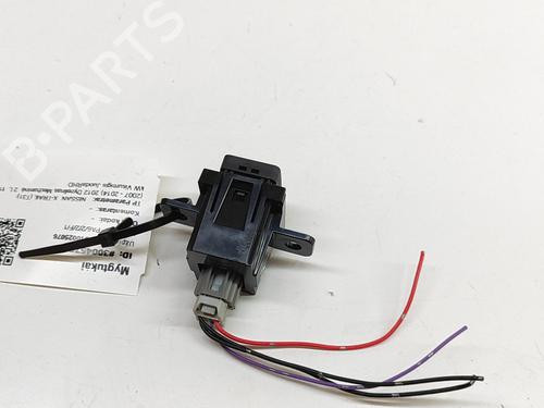 Switch NISSAN X-TRAIL II (T31) 2.0 dCi 4x4 | BP25787163I30 