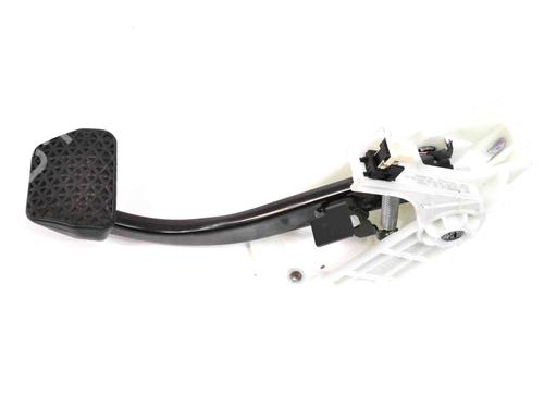 Used Break pedal BMW 4 Gran Coupe (F36) 420 d (190 hp) 30323824