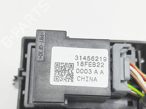 Switch VOLVO XC40 (536) T3 | BP39930470I30 - Image 5