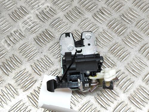 Tailgate lock VW PASSAT B8 (3G2, CB2) 1.6 TDI | BP16194420C101 