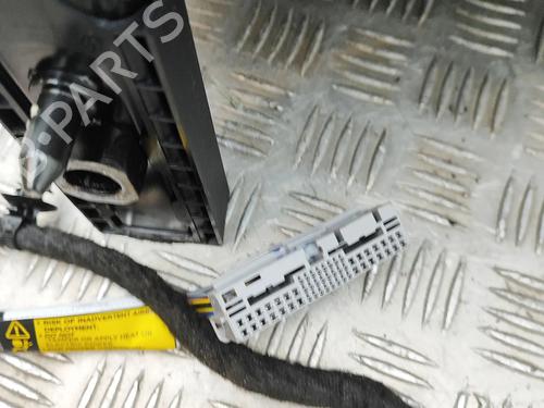 Right front seat TESLA MODEL 3 (5YJ3) EV AWD | BP32680058C16  - Image 8