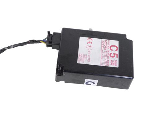 electronic-module-toyota-prius-_w3_-2008-2009-2010-2011-2012-2013-2014-2015-2016-30243332 main image