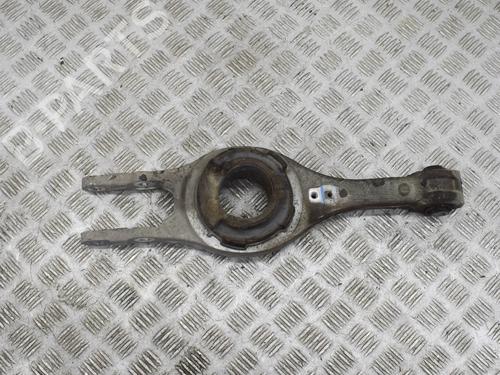 Braço suspensão trás esquerdo Braço suspensão trás esquerdo 38081165 38081165