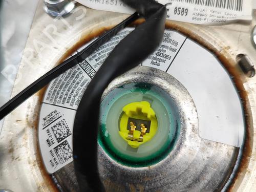 Driver airbag NISSAN LEAF (ZE0) Electric | BP26410557C9 