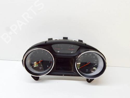 instrument-cluster-opel-insignia-b-grand-sport-z18-15-68-39187101-600775881-2017-13928606 main image