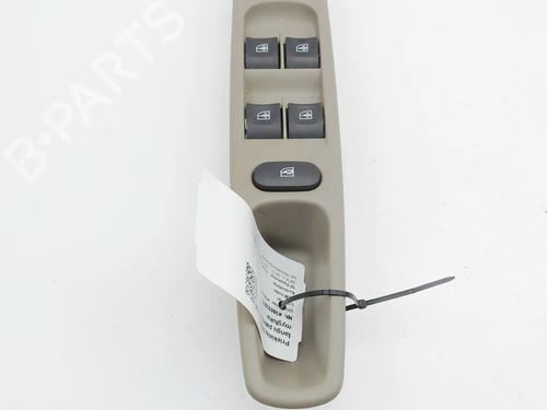 Right front window switch RENAULT ZOE (BFM_) ZOE | BP39172420I26 - Image 2