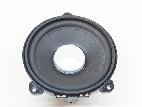 Used Speaker LAND ROVER DISCOVERY IV (L319) 3.0 4x4 (340 hp) 8895307