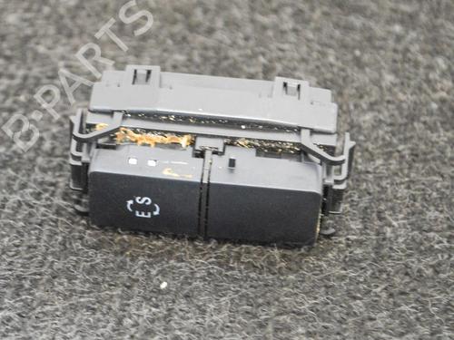 Used Switch Switch MERCEDES-BENZ E-CLASS (W212) E 250 CDI / BlueTEC (212.003, 212.004) (204 hp) 6753571 6753571