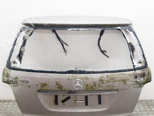 Tailgate MERCEDES-BENZ M-CLASS (W164) ML 280 CDI 4-matic (164.120) A1647401405