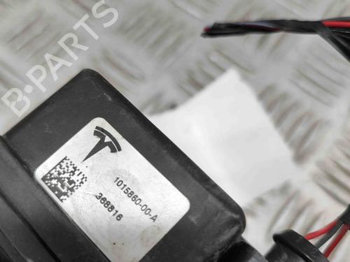 Electronic module TESLA MODEL X (5YJX) P100D AWD | BP26290344M83 