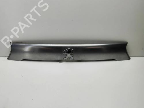 tailgate-trim-peugeot-4007-vu_-vv_-2007-2008-2009-2010-2011-2012-2013-24143454 main image