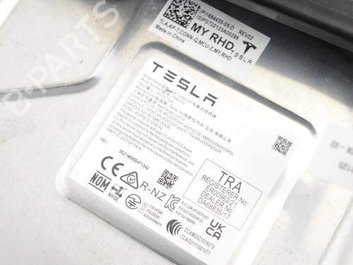 Electronic module TESLA MODEL Y (5YJY) EV Performance All-wheel Drive | BP30248202M83 