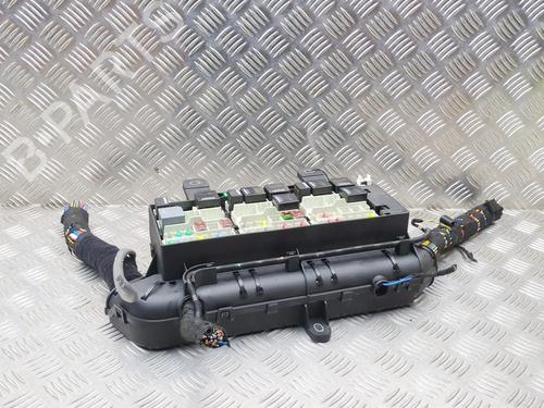 Fuse box LAND ROVER RANGE ROVER VELAR (L560) 2.0 D180 TD4 4x4 | BP39409521E1 - Image 3