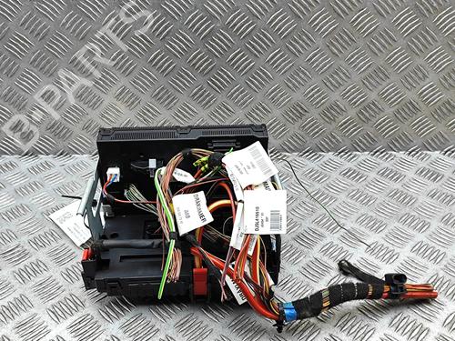 Used Fuse box Fuse box MERCEDES-BENZ S-CLASS Coupe (C216) CL 500 4-matic (216.394) (435 hp) 33387727 33387727
