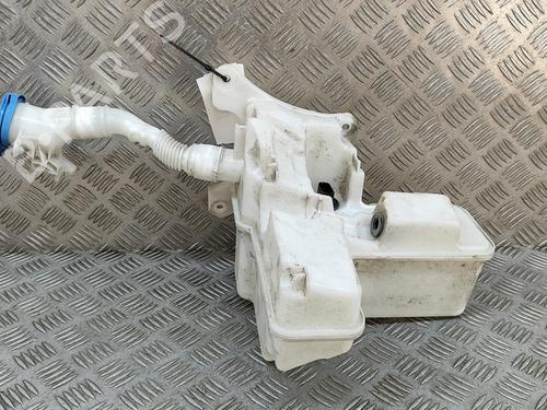 Used Windscreen washer tank VW ARTEON (3H7, 3H8) 2.0 TDI (150 hp) 18959478