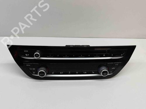 Airco bedieningspaneel BMW X3 (G01, F97, G08) xDrive 20 d (190 hp) 16312867
