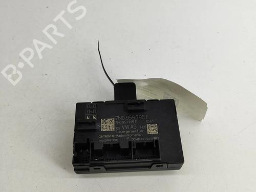 Used Electronic module SKODA YETI (5L) 2.0 TDI (110 hp) 22998556