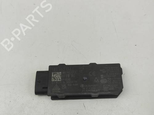 Used Electronic module Electronic module FORD USA EXPLORER (CX740) EV (286 hp) 33392108 33392108