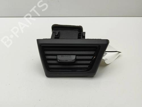 air-vent-nissan-leaf-ze1-2017-28432515 main image