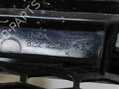 Front right wheel arch trim LAND ROVER RANGE ROVER EVOQUE (L538) 2.2 D 4x4 | BP22443891C135