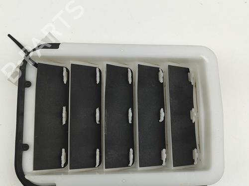 Used Grille TOYOTA PRIUS (_W6_) 2.0 PHEV (MXWH61L, MXWH61) (223 hp) 27795830