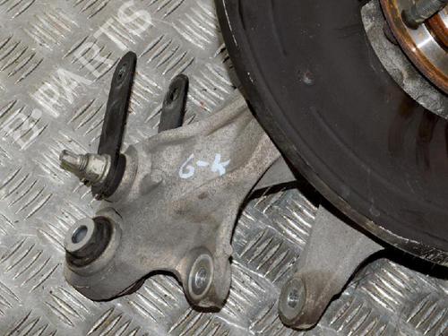 Left rear steering knuckle LAND ROVER RANGE ROVER IV (L405) 4.4 SDV8 4x4 | BP14658606M27 