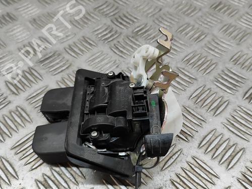 Bakluke lås Bakluke lås AUDI A3 Sportback (8VA, 8VF) S3 quattro (310 hp) 19282906 19282906