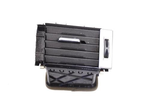 air-vent-land-rover-range-rover-evoque-l538-2011-2012-2013-2014-2015-2016-2017-2018-2019-33344172 main image