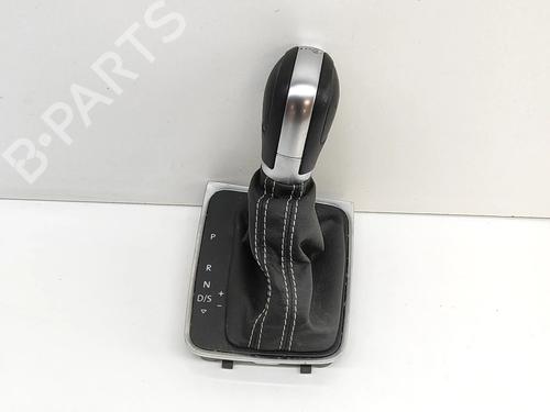 Used Shift knob VW GOLF VII (5G1, BQ1, BE1, BE2) 1.6 TDI (105 hp) 24581154