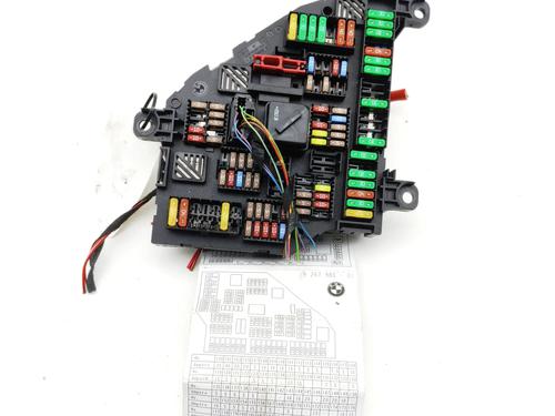 Used Fuse box Fuse box 39409968 39409968