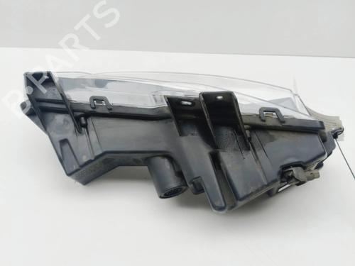 Left front fog light TESLA MODEL Y (5YJY) Long Range All-wheel Drive | BP38201729C30 - Image 3