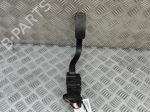 Used Pedal Pedal TESLA MODEL Y (5YJY) EV Performance All-wheel Drive (534 hp) 33371174 33371174