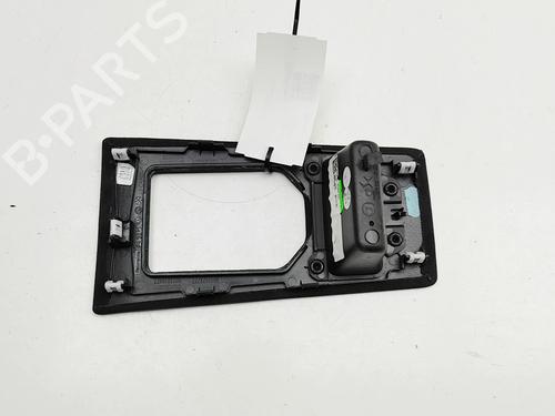 Middle console DS DS 7 Crossback (J4_, JR_, JC_) 2.0 BlueHDi 180 (JJEHZR) | BP31926521I22