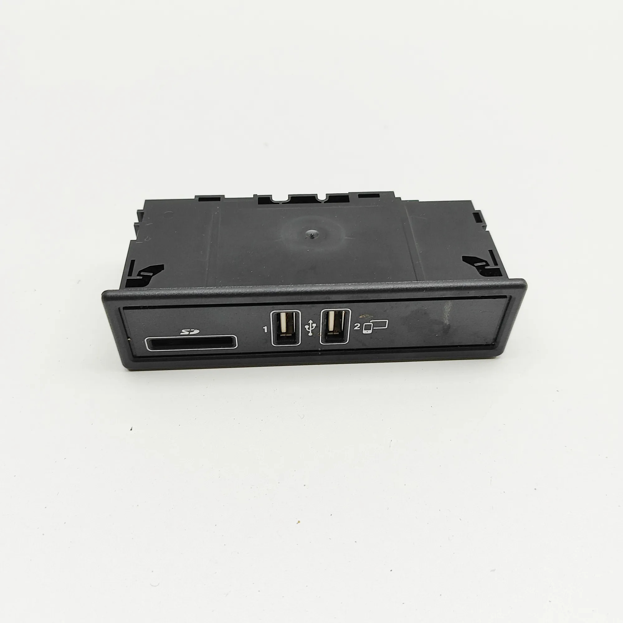 Electronic module – Aston Martin DBX 4.0 All-wheel Drive (2022-2026)