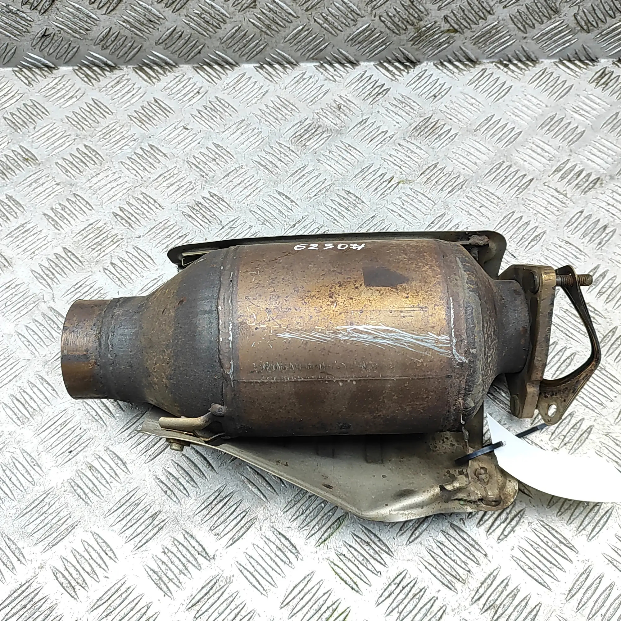 Catalyst – Bentley CONTINENTAL Coupe (3W_, 393) 6.0 FLEX (2014-2018)