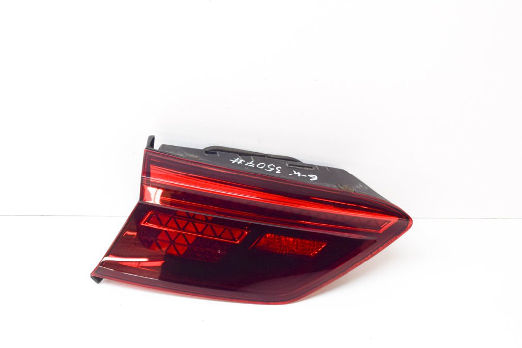 Third brake light VW TIGUAN (AD1, AX1) 2.0 TDI 10070086 BParts