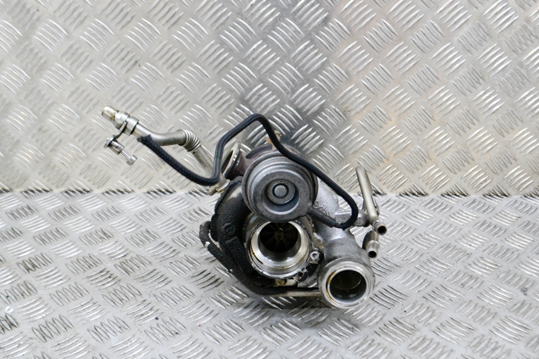 Turbo BMW 5 (F10) 550 i 10074344 | B-Parts