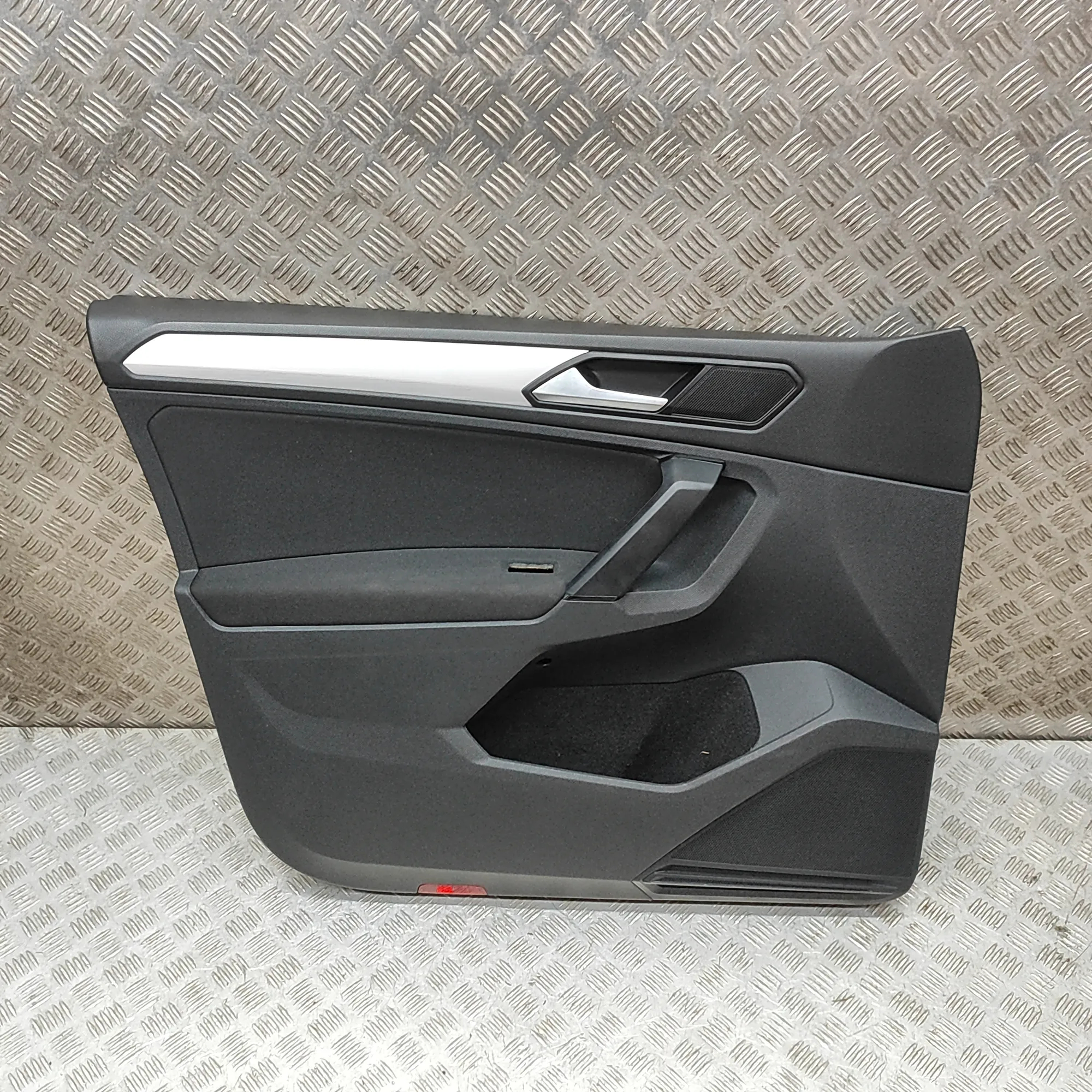 Front left panel VW TIGUAN (AD1, AX1) 2.0 TDI 33465098 | B-Parts