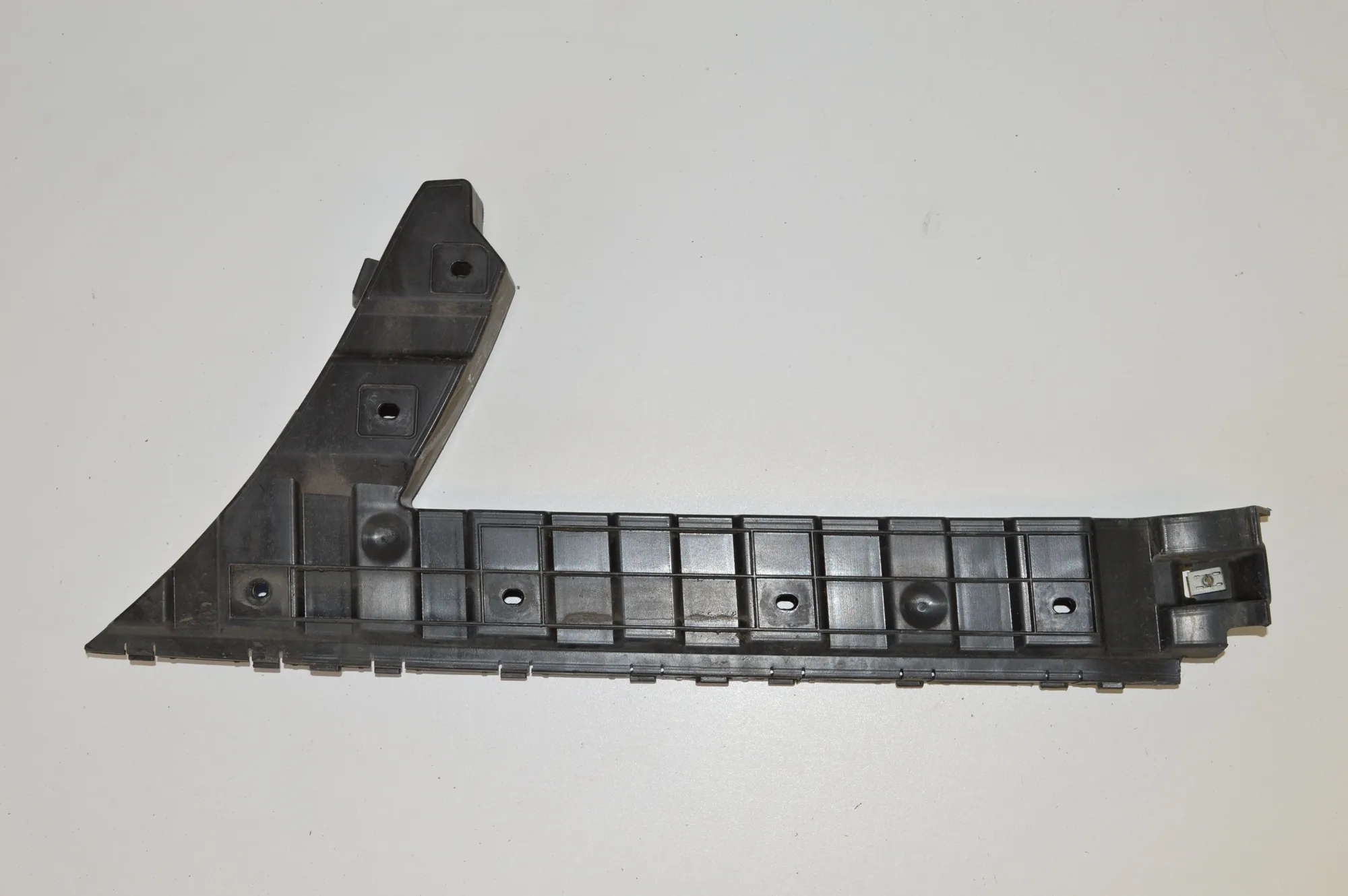Rear bumper bracket – Bentley CONTINENTAL Coupe (3W_, 393) 6.0 GT Speed (2007-2011)