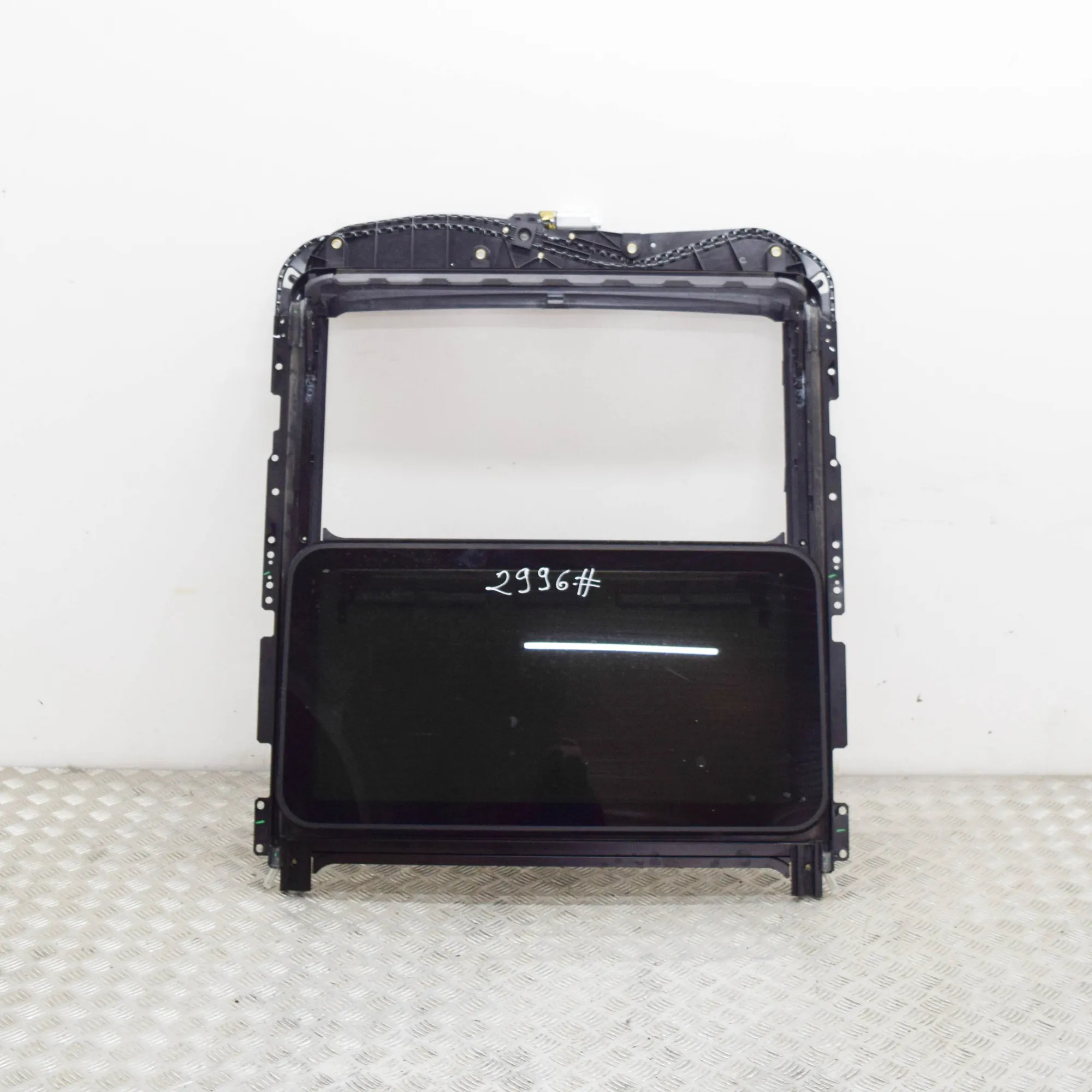 Part 06700446370 – Maserati GHIBLI III (M157) 3.0 S Q4 (2013-2026)