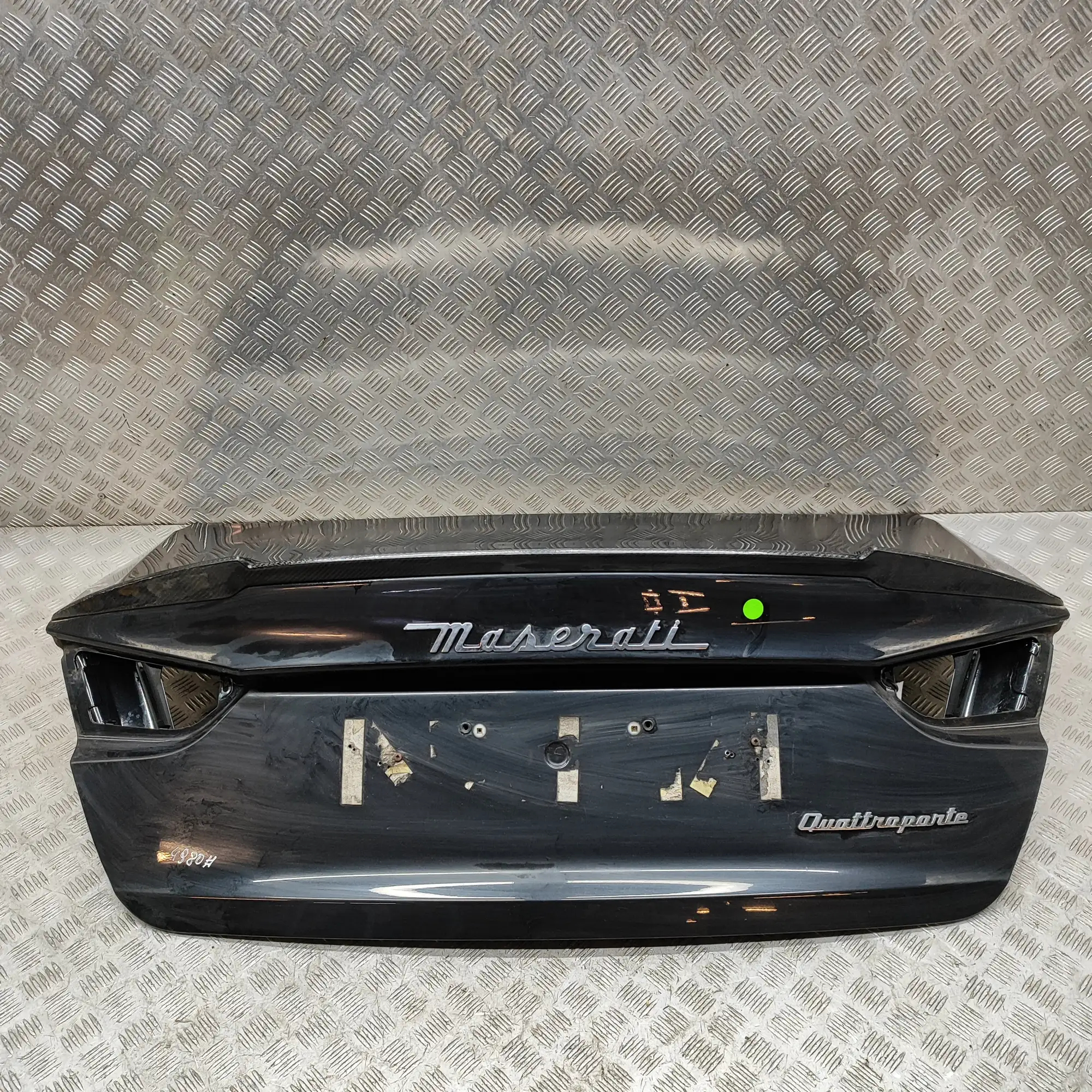 Tailgate – Maserati QUATTROPORTE VI 3.0 D (2013-2026)