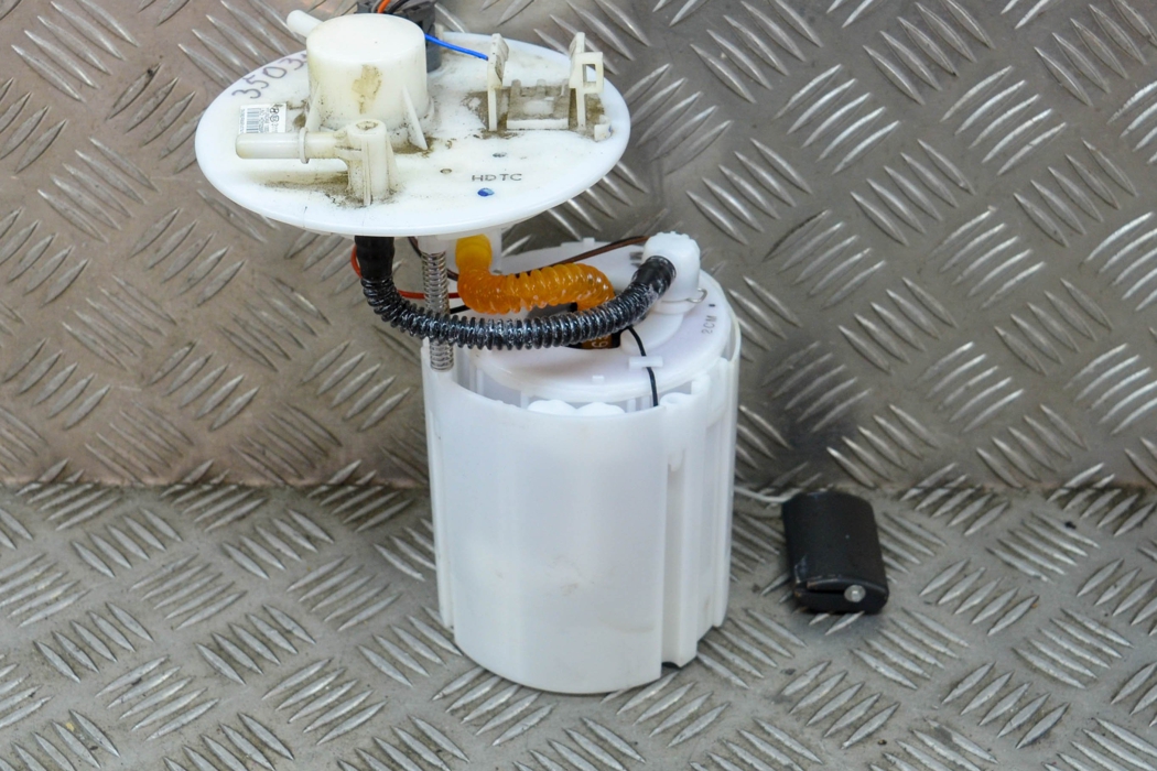 Fuel pump KIA RIO III (UB) 1.2 10070056 BParts