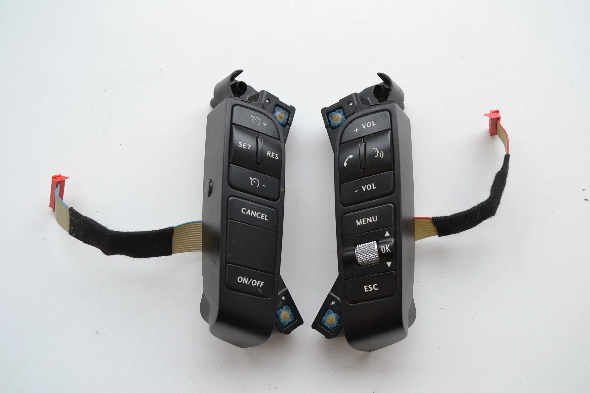 Switch – Bentley CONTINENTAL Coupe (3W_, 393) 6.0 GT Speed (2007-2011)