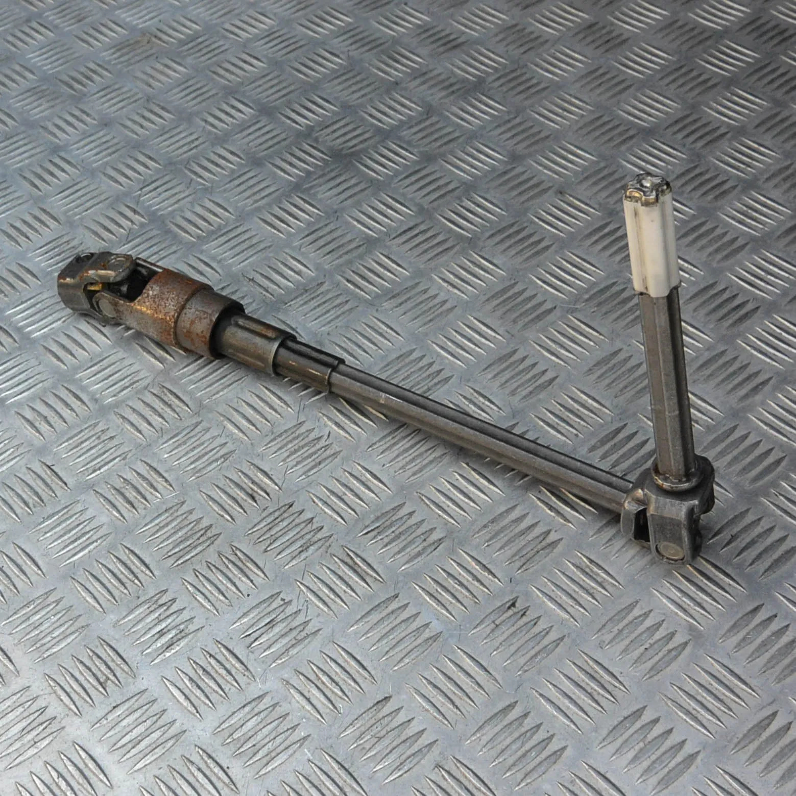 Steering column – Lamborghini GALLARDO SPYDER 5.2 LP560-4 (2008-2026)